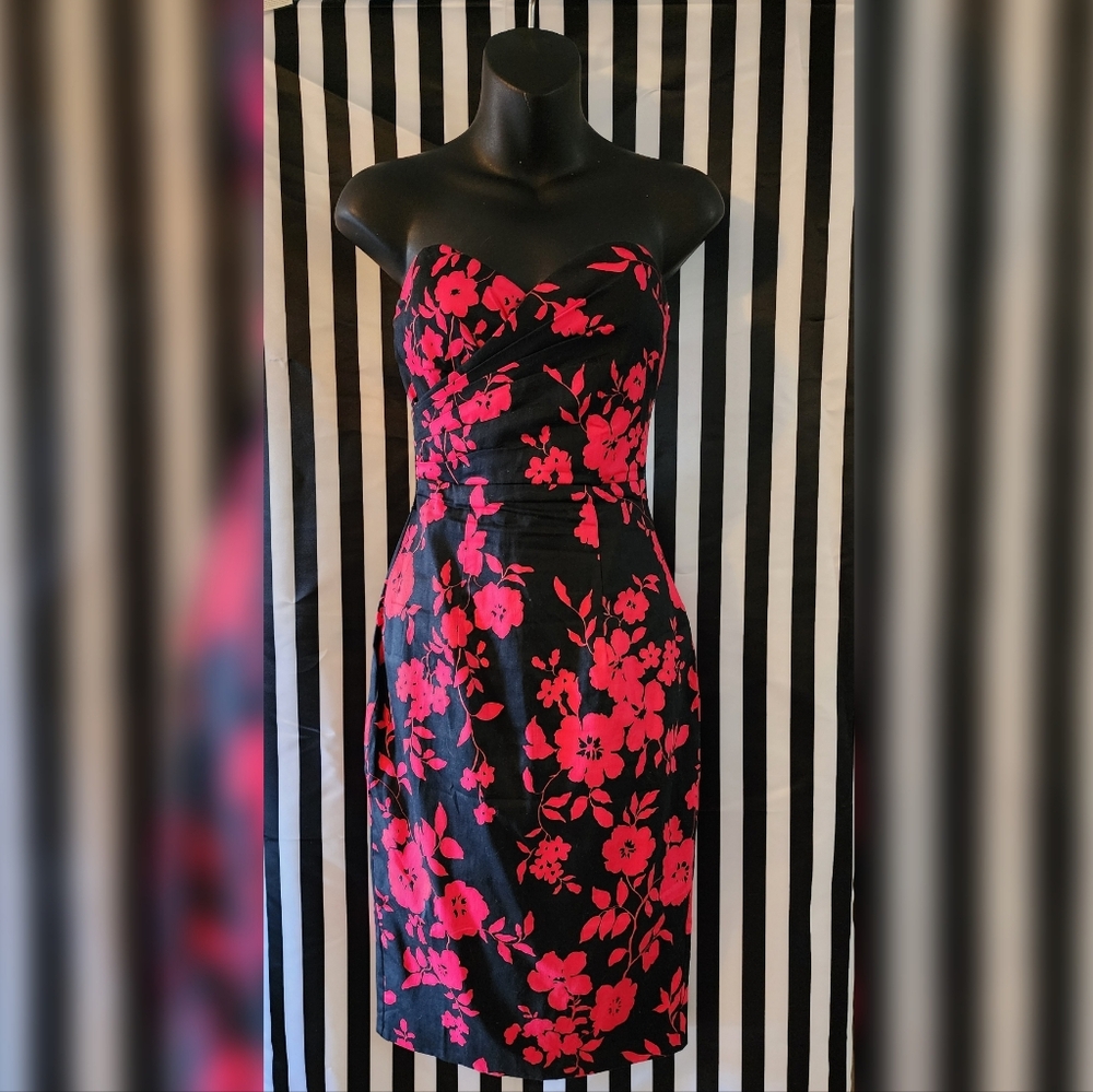 Size xs UK 6 US XS Starlets & Harlots wiggle dress EUC